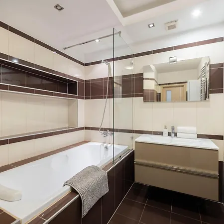 Apartament Exclusive With Balcony By Prestige Homes