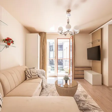 Apartament Exclusive With Balcony By Prestige Homes *