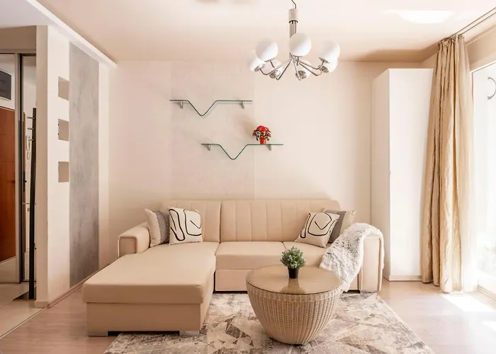 아파트 Exclusive With Balcony By Prestige Homes 부다페스트