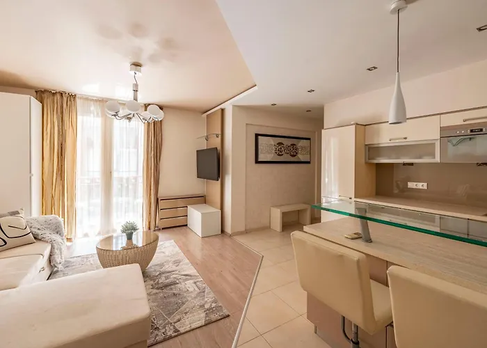 Exclusive With Balcony By Prestige Homes 부다페스트