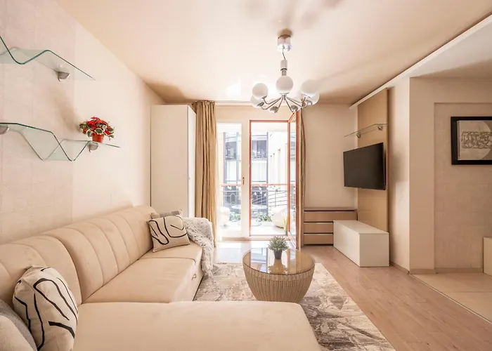 Appartement Exclusive With Balcony By Prestige Homes *