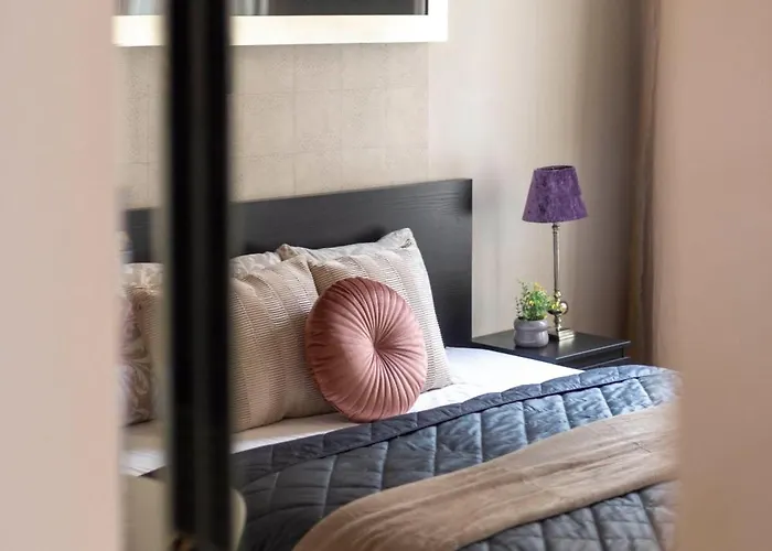 Appartement Exclusive With Balcony By Prestige Homes *